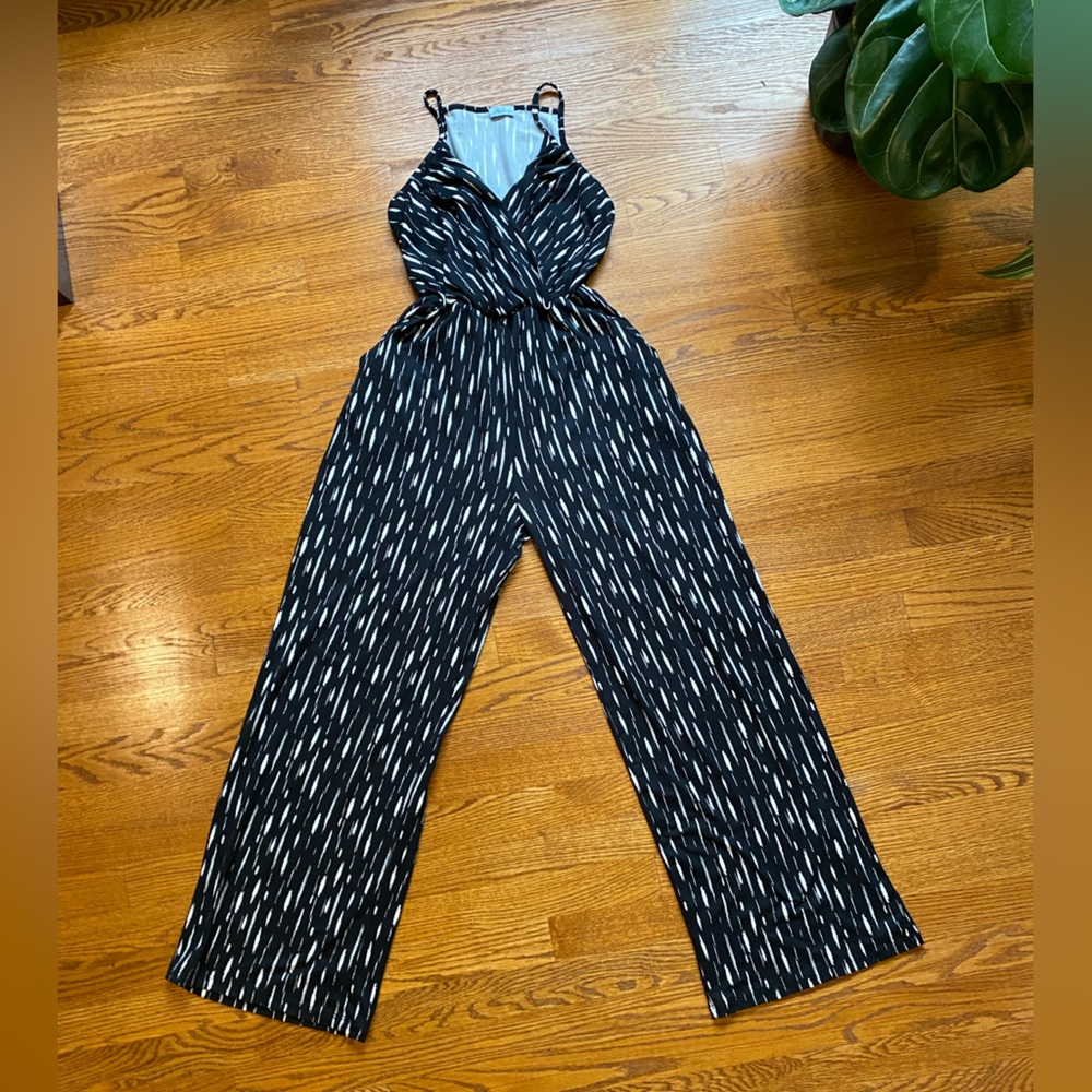 Anthropologie Romper - Size Small